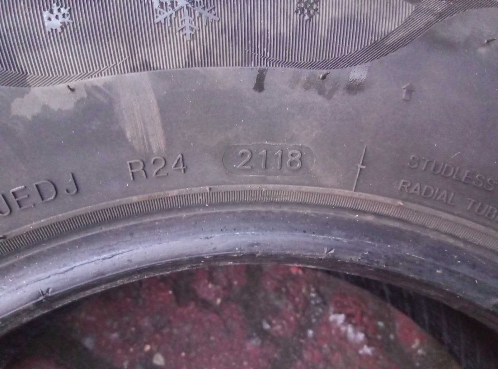 Używane opony wielosezonowe całoroczne 185/70R14 komplet.