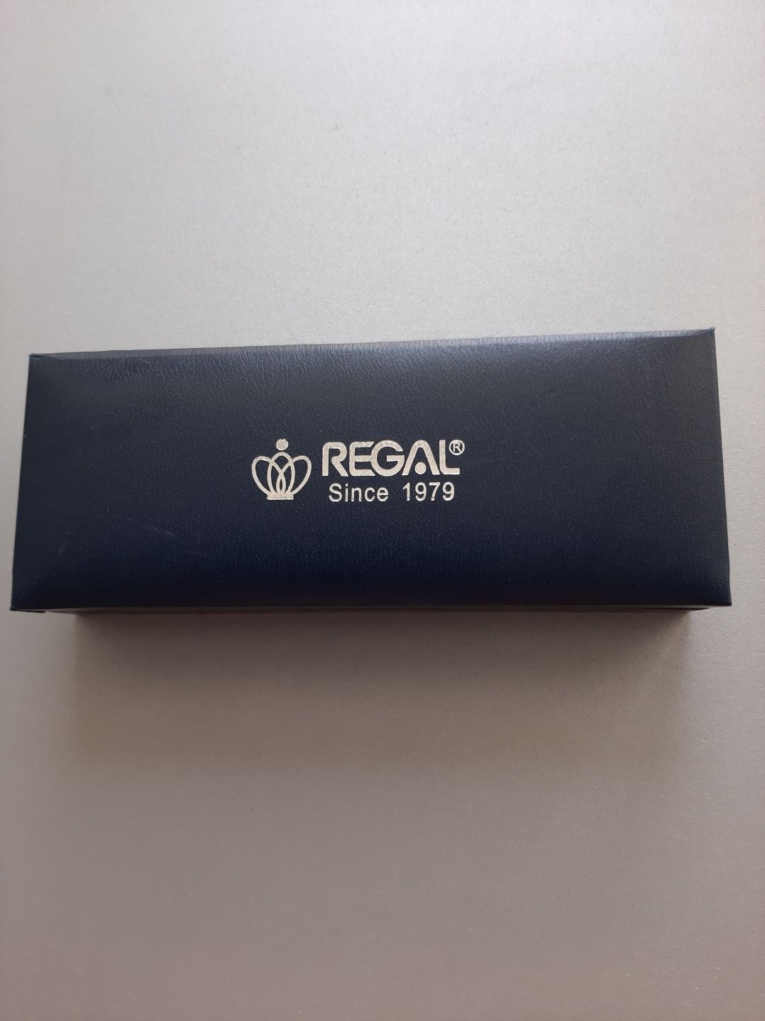 Ручка з позолоченим пером Regal since 1979