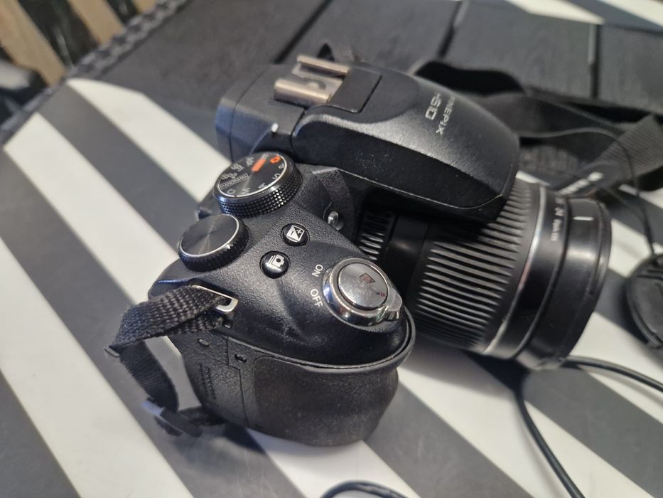 Aparat FUJIFILM Finepix  HS10