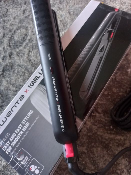 Випрямлювач для волосся Rowenta x Karl Lagerfeld SF333LF0