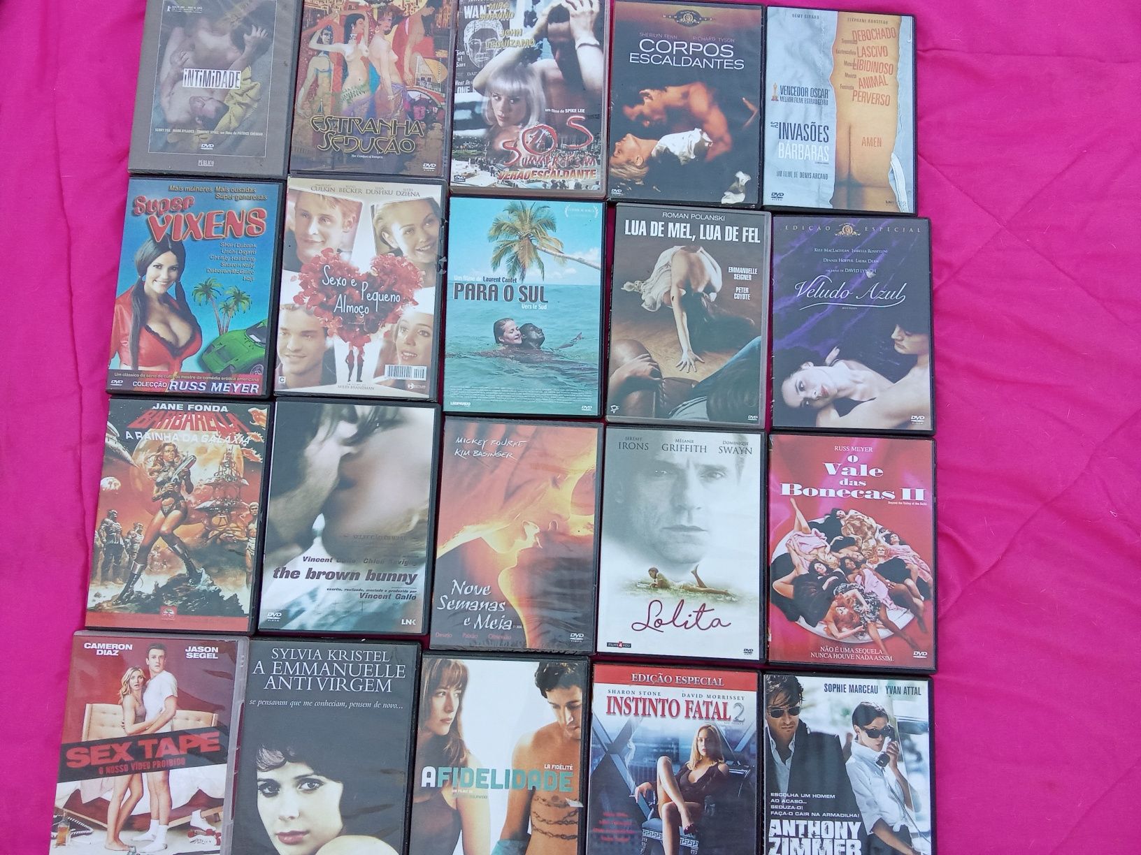 35 DVDs sensuais eróticos