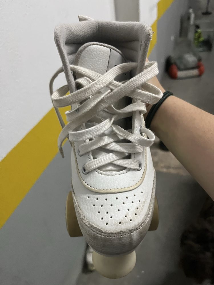 Patins de menina tamanho 34