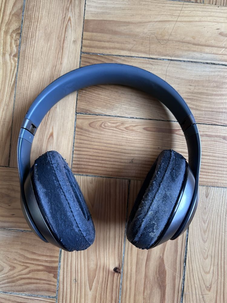 Beats studio cinzento