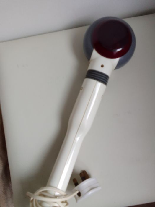 Masażer duży z funkcją podczerwieni,grzania Medisana duo