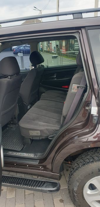 Продам або обміняю Rexton 2