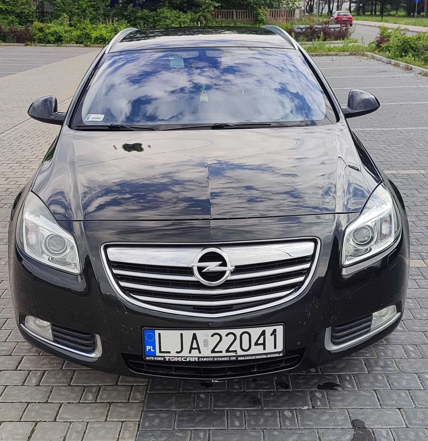 Opel Insignia Kombi CDTI Eco Flex  2.0 diesel, czarny 2011