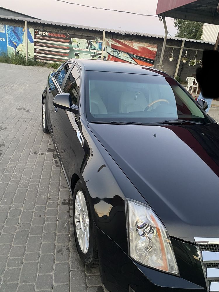 Продам Cadillac