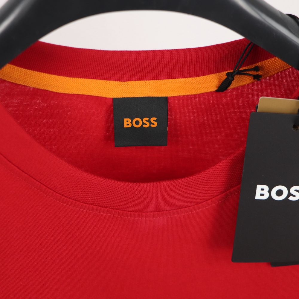 Чоловіча Футболка BOSS Red L / M в наявності
