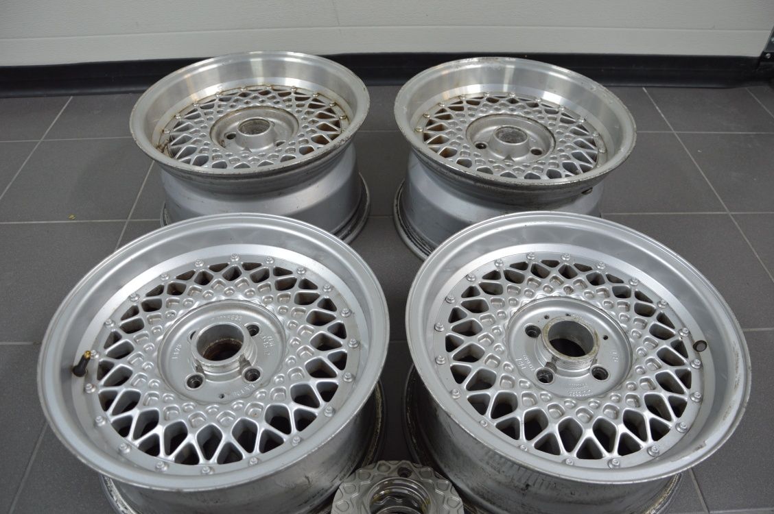 Rial cobra rs mesh 15 4x100 7j et23 8j et18 BMW E30 Golf MK1 kadett