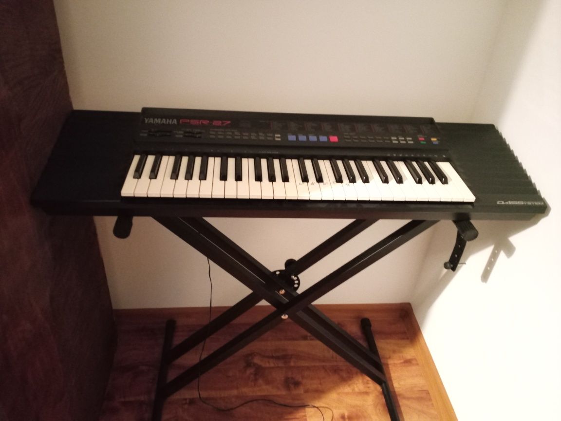 Keyboard Yamaha PSR - 27