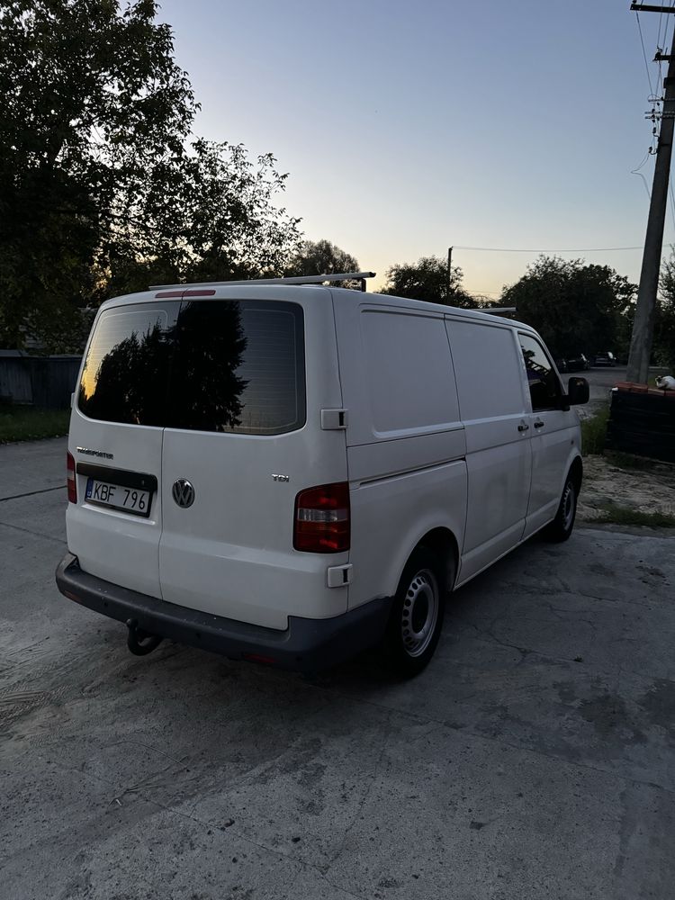 Volkswagen T5 2007 1.9d