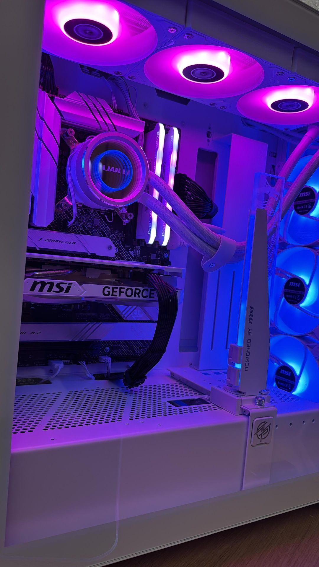 Torre Gaming RGB-32GB RAM, i5 14Gen