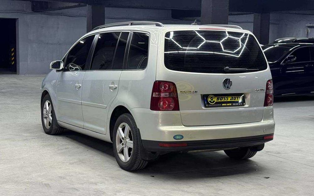 Volkswagen Touran 2008