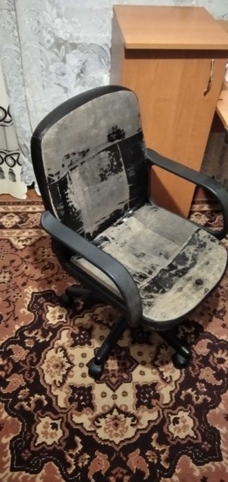 Кресло компьюторное
