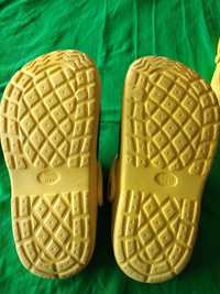 Chinelos /Crocs Minions Novos