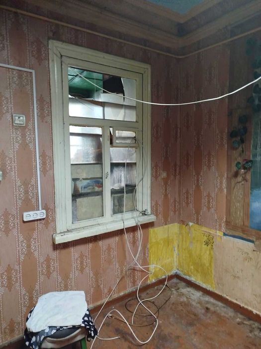 Продам 1 квартиру біля метро Спортивна