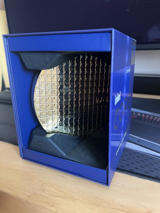 Intel Core i9-12900KS na gwarancji