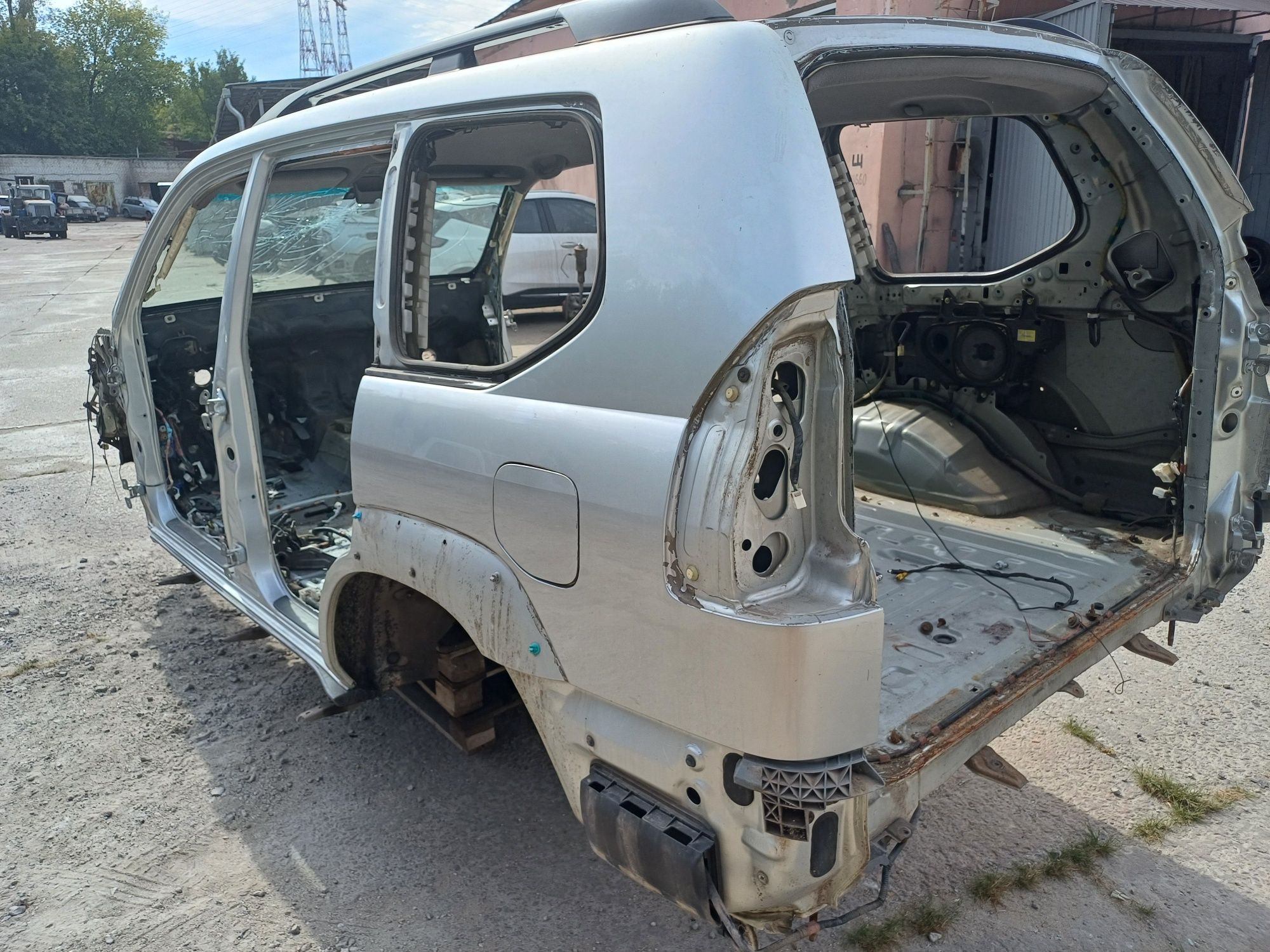 Toyota Prado 120 кузов кабина будка