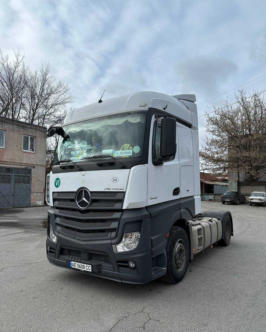 вантажний автомобіль Mercedes-Benz ACTROS