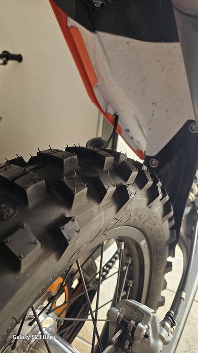 Ktm 300. 2023 como nova raro de se ver