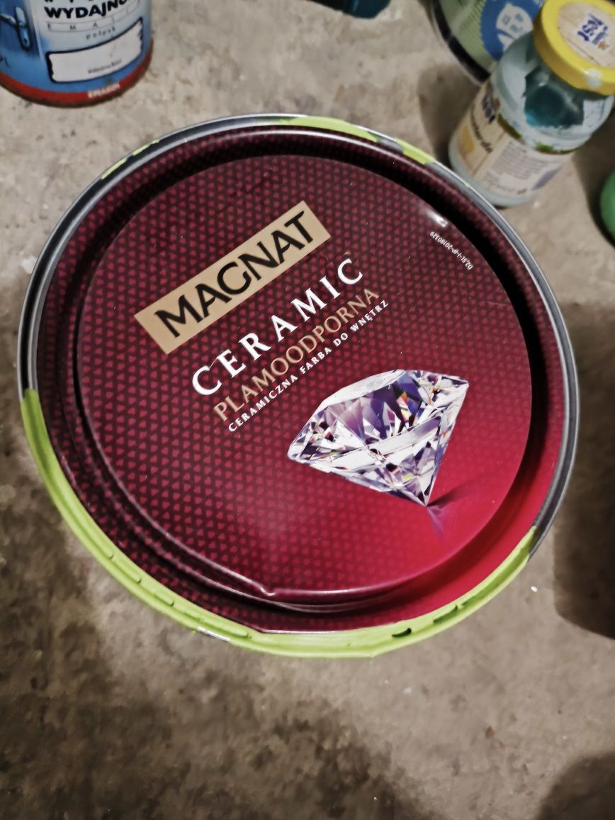 Farba magnat zielony diament pozostało jakieś 2 l