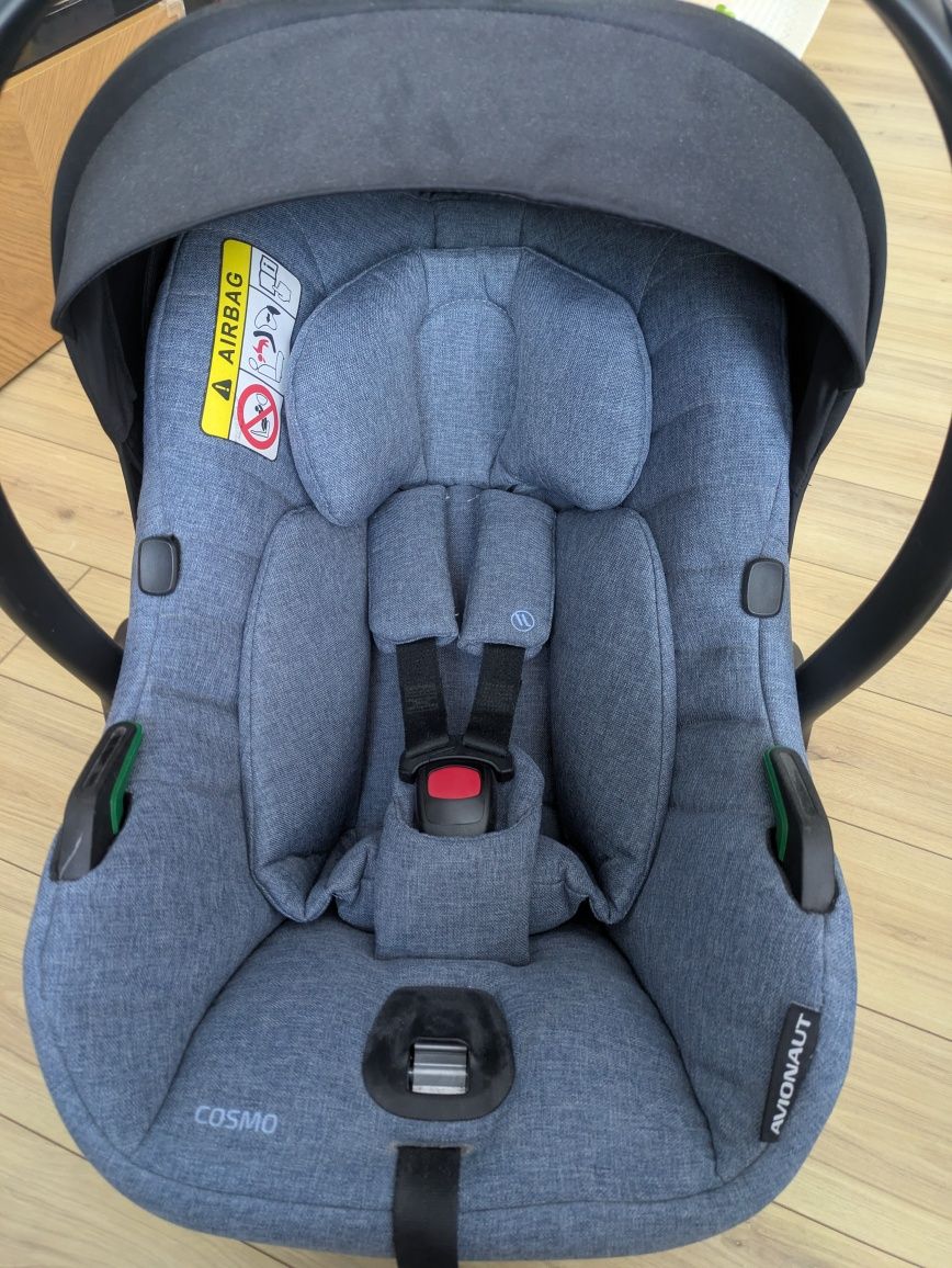 Avionaut Cosmo + baza ISOFIX