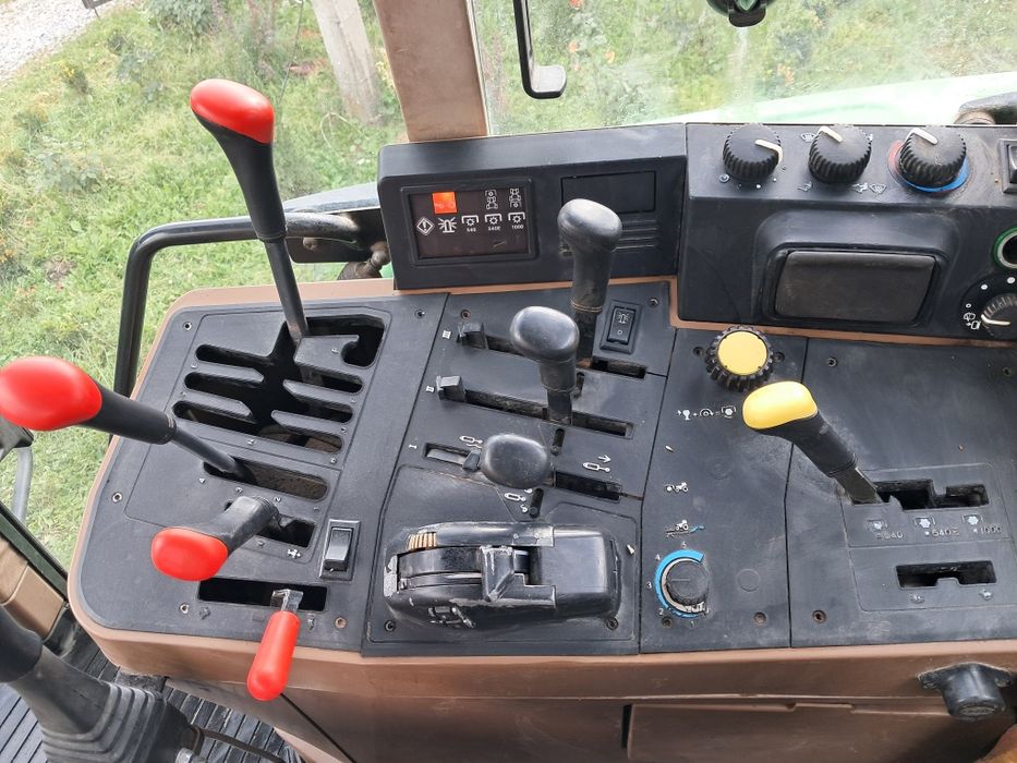 Трактор John deere 6600