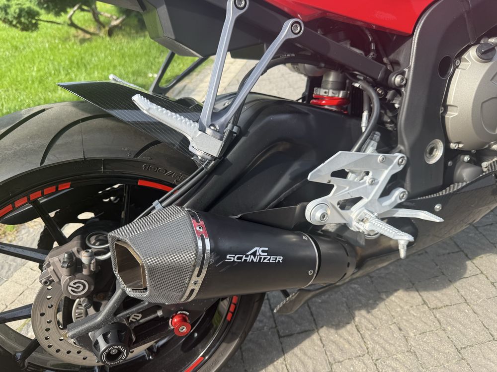 Продам BMW S1000R