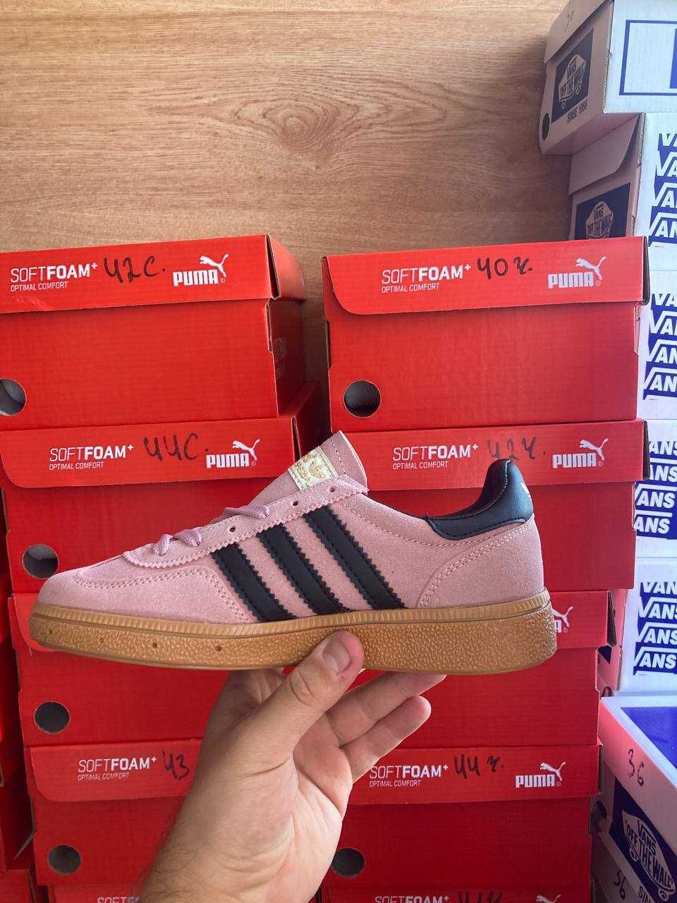 Краща ціна на жічночі Adidas handball spezial pink