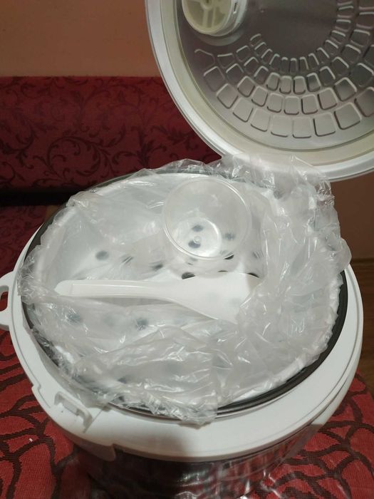 Продам мультиварку