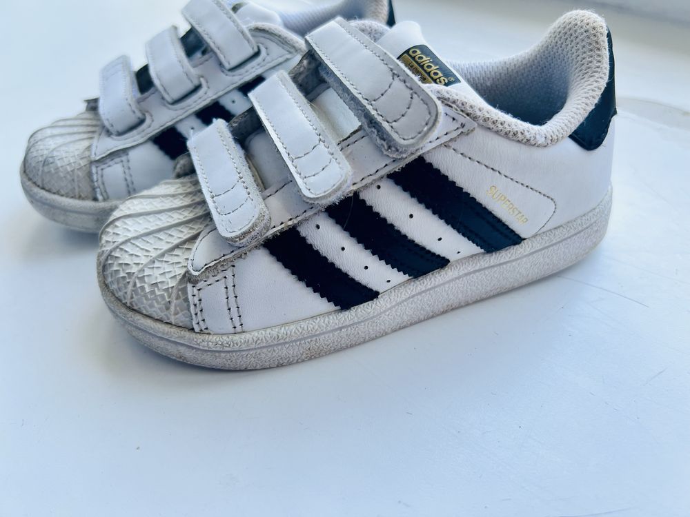 Кросівки adidas superstar