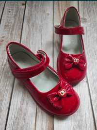 Туфлі на дівчинку червоні 18 см