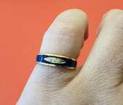 Anel em ouro e esmalte azul