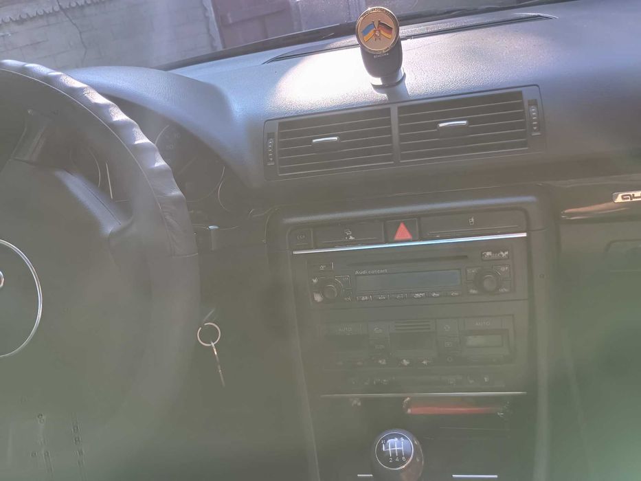 Audi a4  2001 quattro