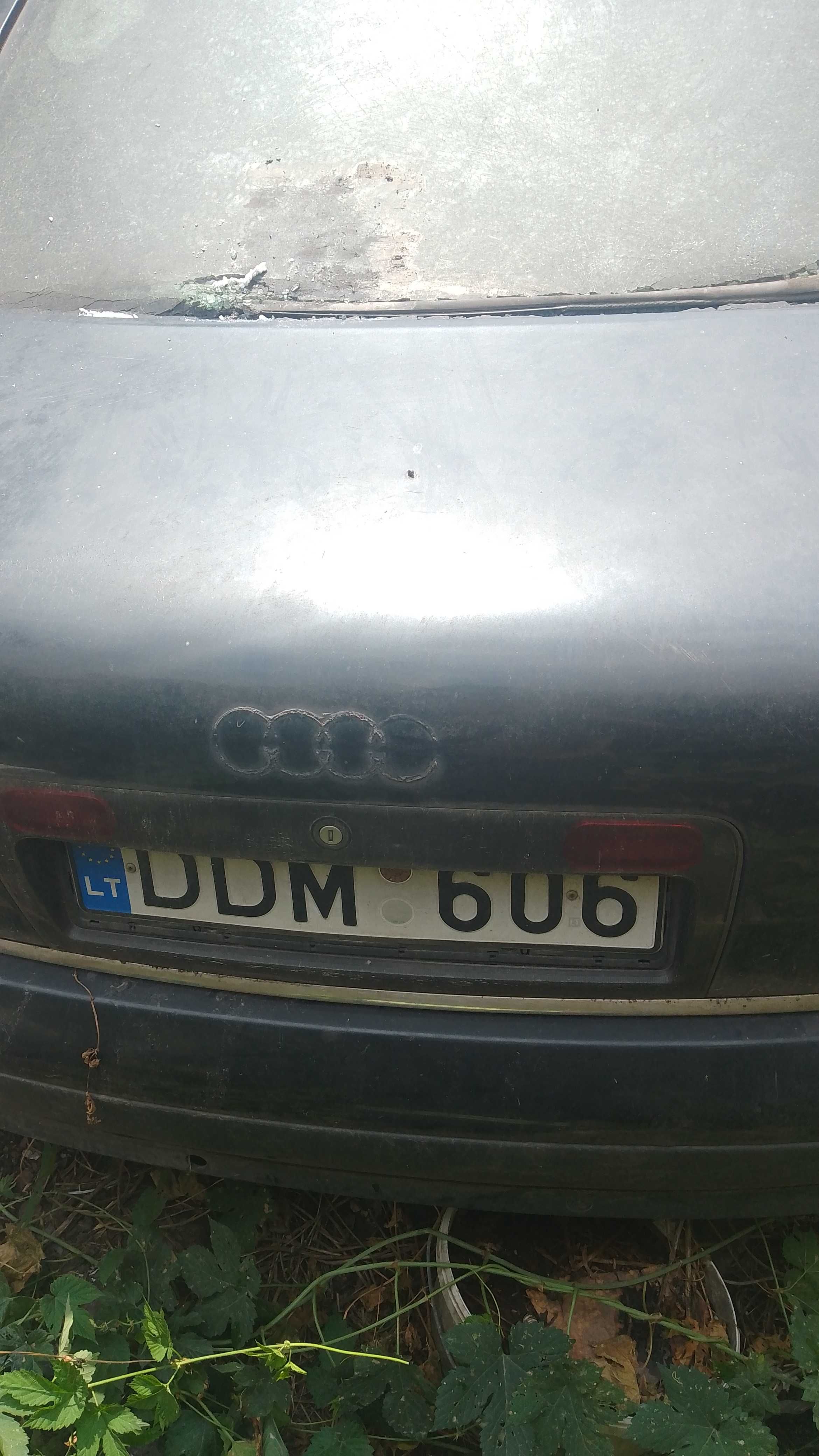 Audi A6 2,5 ат(седан) и Audi A6 2,5 ат(уневирсал)