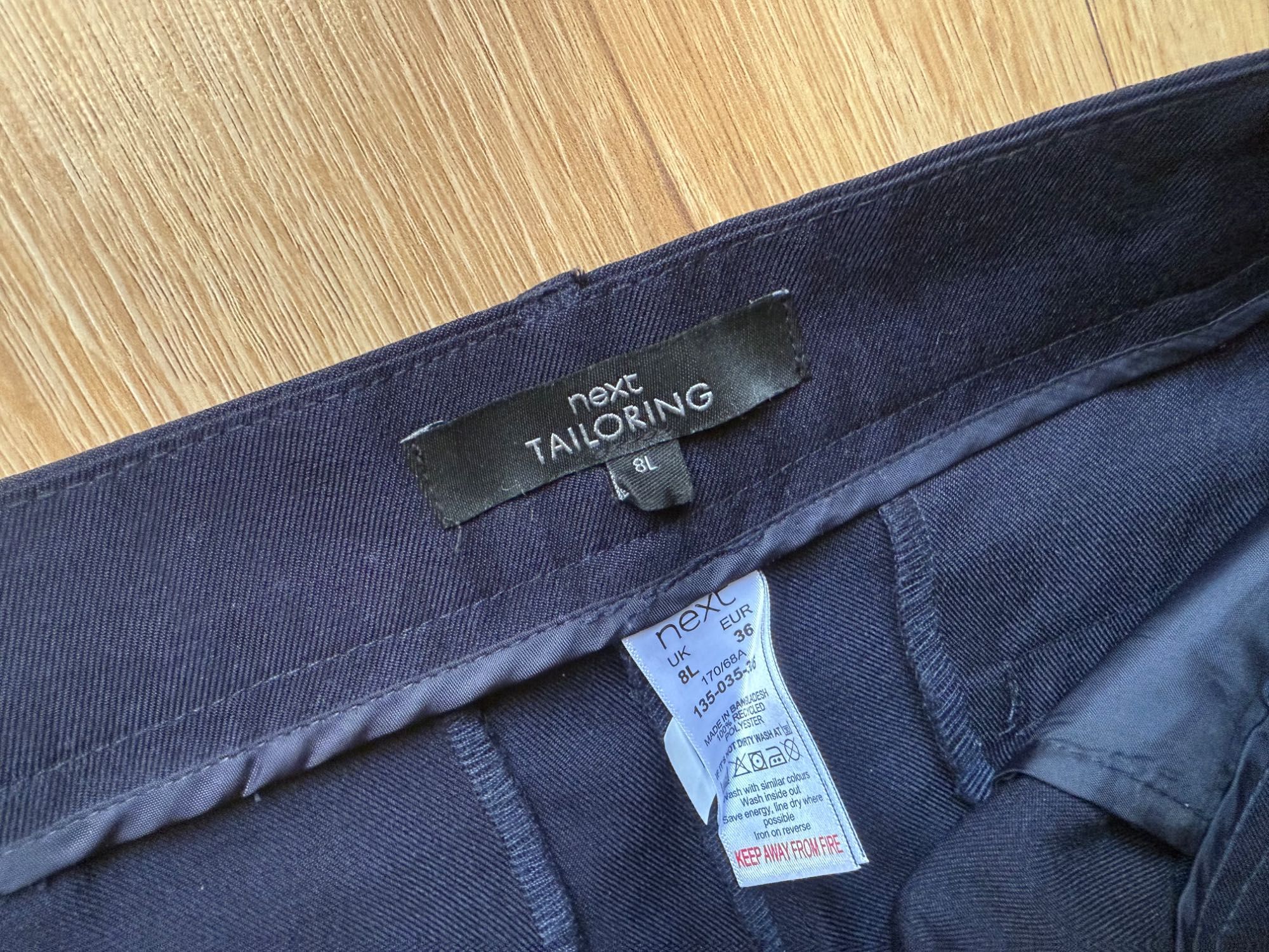 Spodnie wizytowe na kant NEXT Tailoring 36