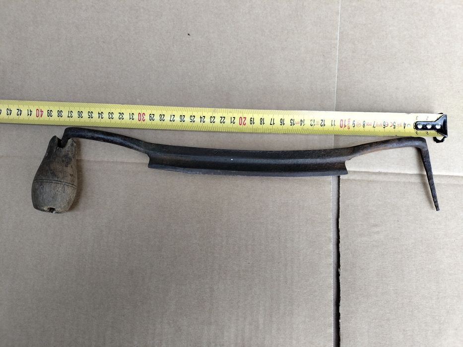 Stary kuty ośnik strug do korowania