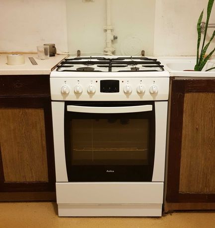 Dobra kuchenka gazowa biała Amica 60x60 cm
