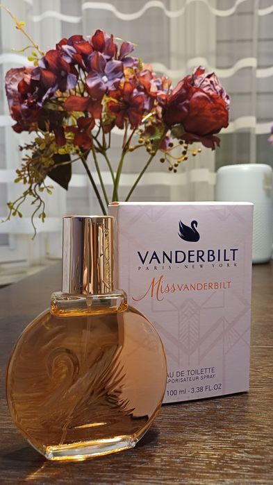 Miss Vanderbilt. Gloria Vanderbilt