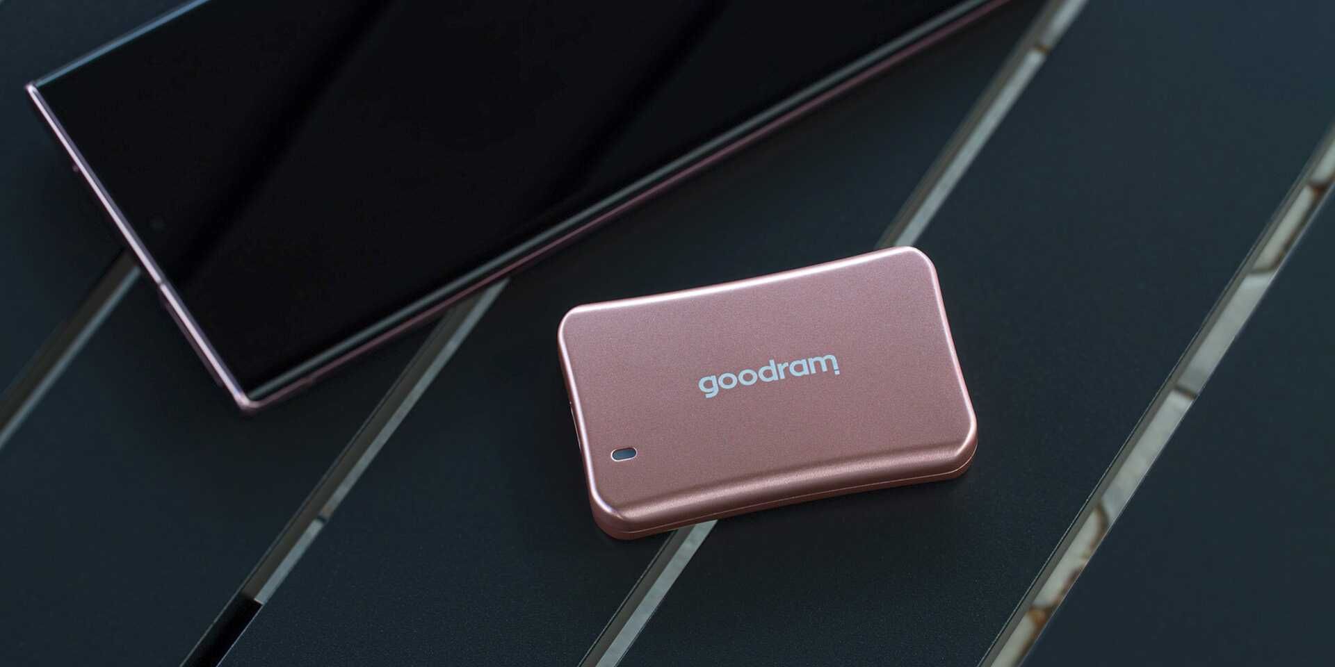Зовнішній SSD диск Goodram HX200 1TB USB 3.2 Type-C Rose Gold Новий!