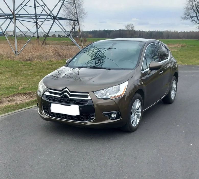 Citroën DS4 Citroen DS4 2012 rok
