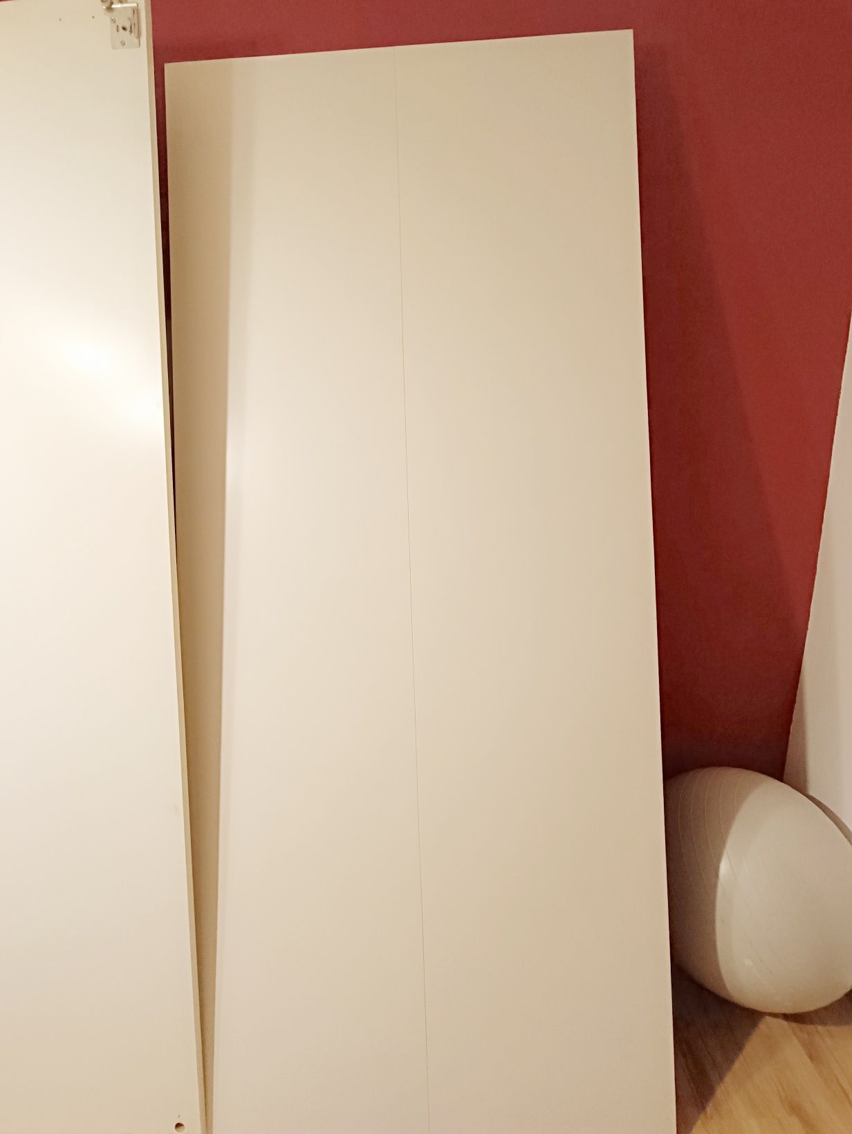 Drzwi przesuwne do szafy białe w idealnym stanie