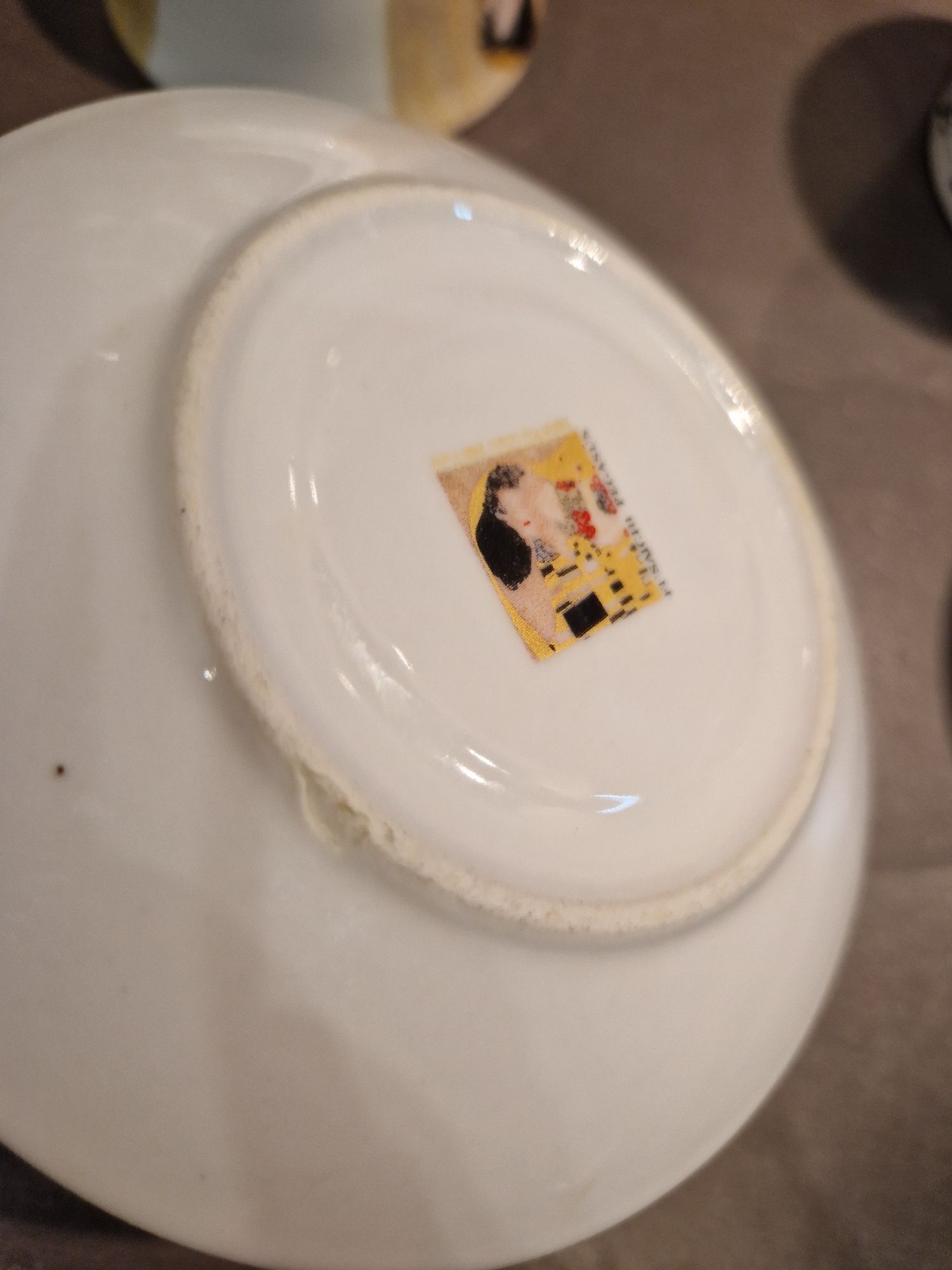 Filiżanka i spodek z porcelany - Gustav Klimt - Pocałunek, filiżanka