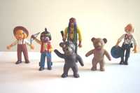 Coleção completa de 6 bonecos PVC série "Jacky, O Urso de Tallac" 1979