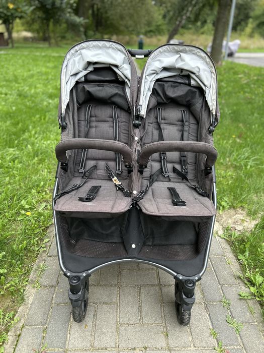 Wózek podwójny Valco Baby Snap Duo Trend Sport Charcoal