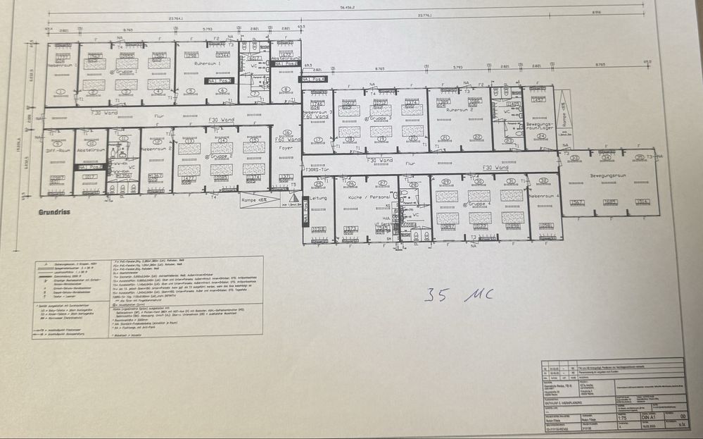 Kontenery biurowe Adapteo – 35 modułów, 630 m² – gotowe do użytku!