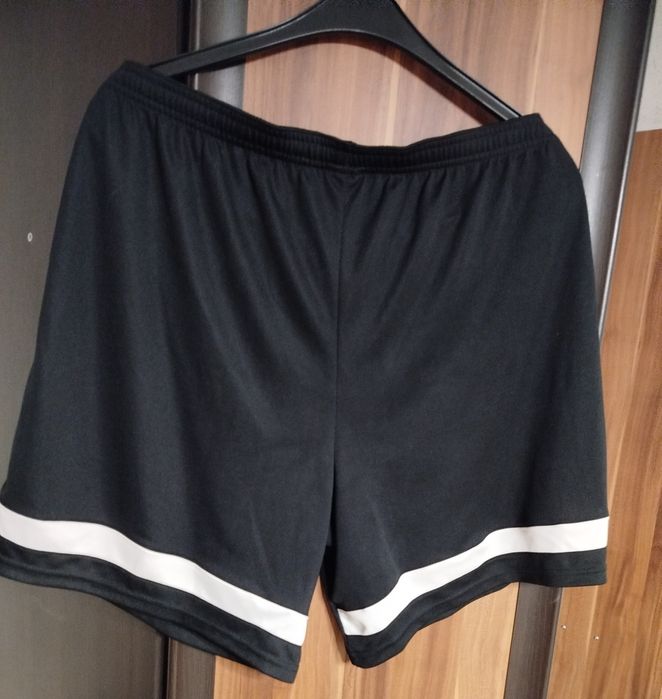 Spodenki krótkie męskie Nike rozmiar XXL stan idealny
