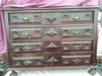 Comoda estilo vintage