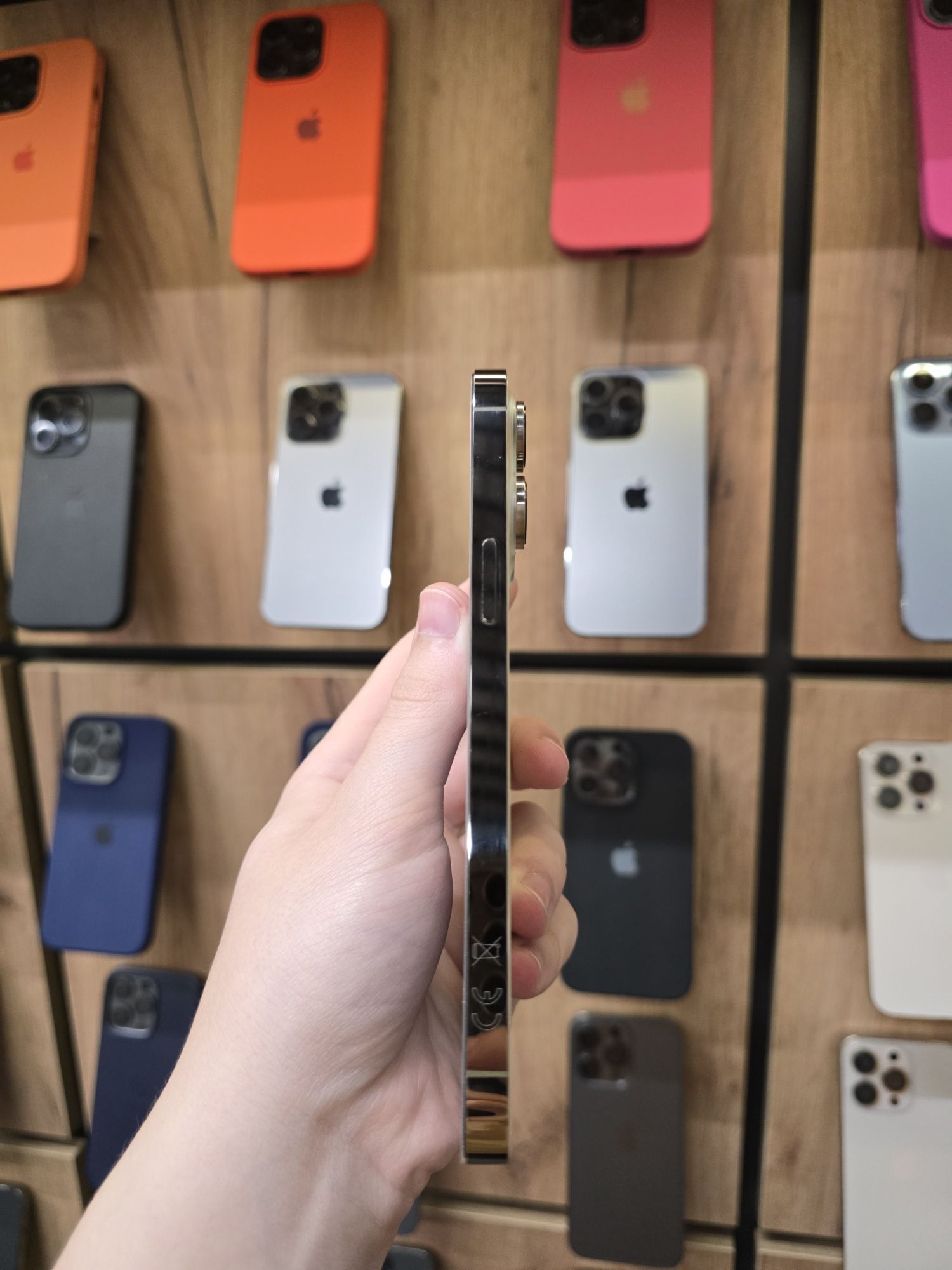 iPhone 14 Pro Max 256Gb Gold Neverlock з Гарантією
