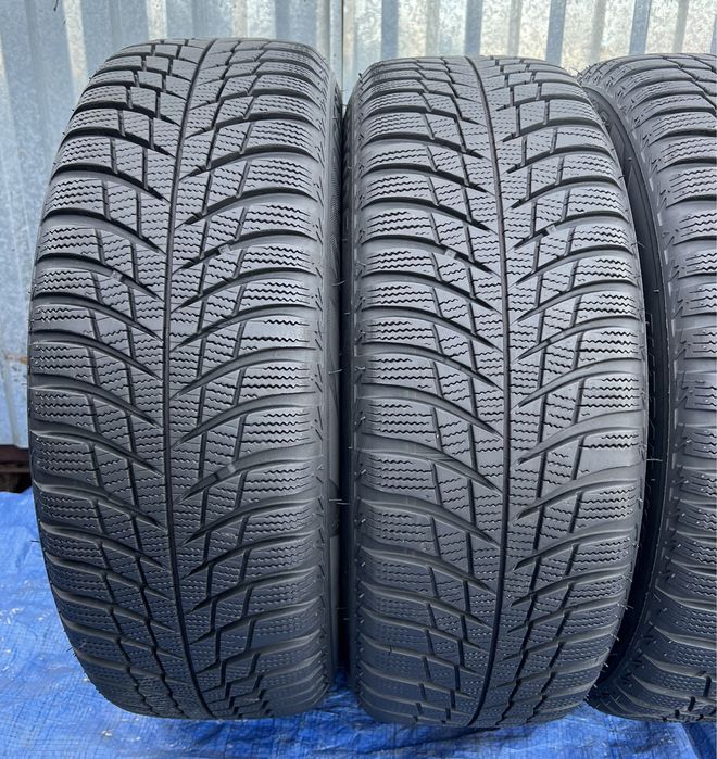 185/60 R15 Bridgestone Blizzak LM 001